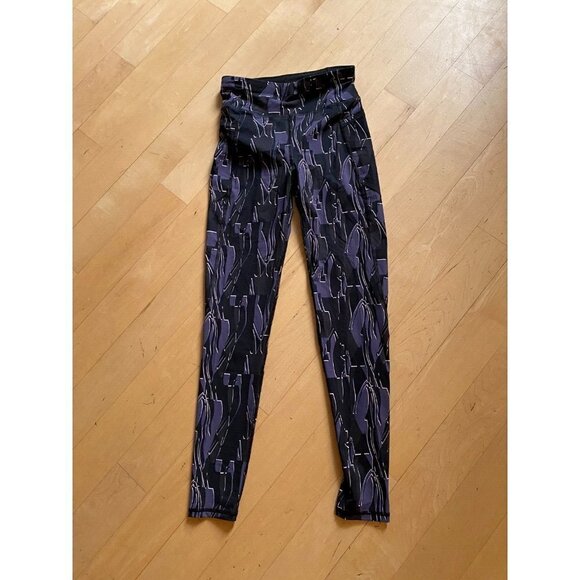 SWEATY Betty BNWOT "Zero Gravity" Tights Full Length New Pullon Black Abstract. - Picture 2 of 7